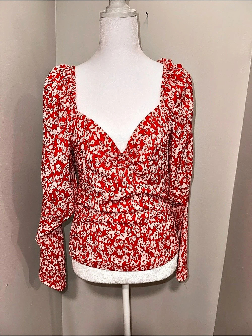Anthropologie Floral Blouse in Red & White Large Like New